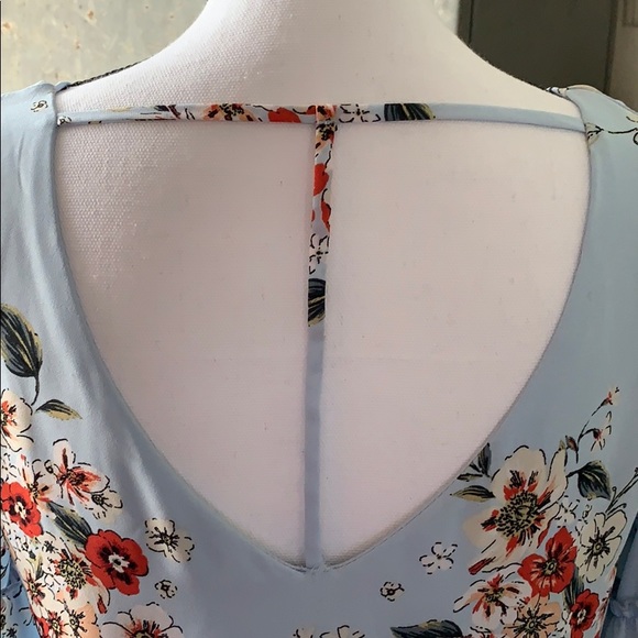 Retro Baby Blue Floral Dress - Picture 6 of 7